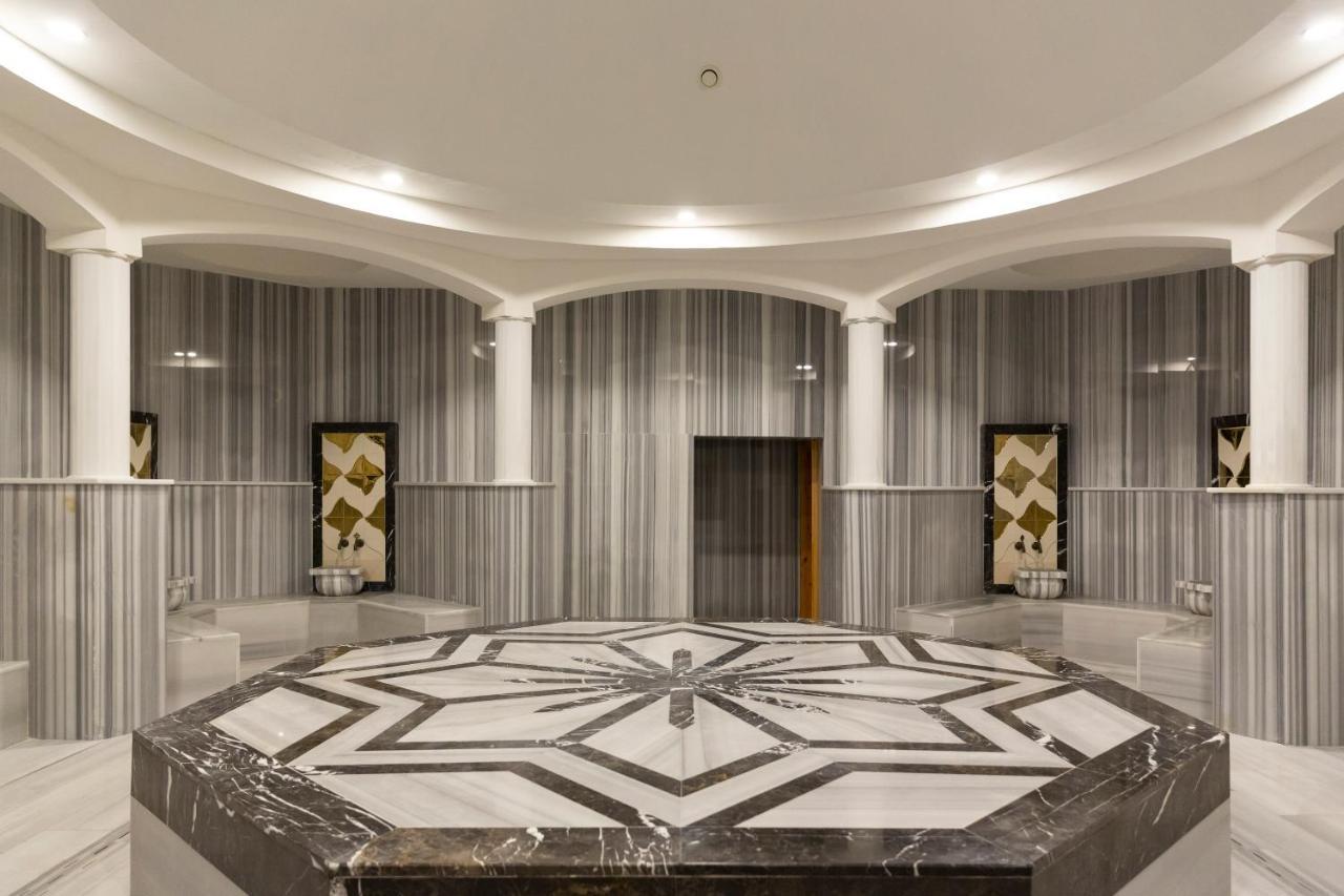 Ic Hotels Green Palace - Kids Concept Antalya Exteriér fotografie Interior of the Turkish bath