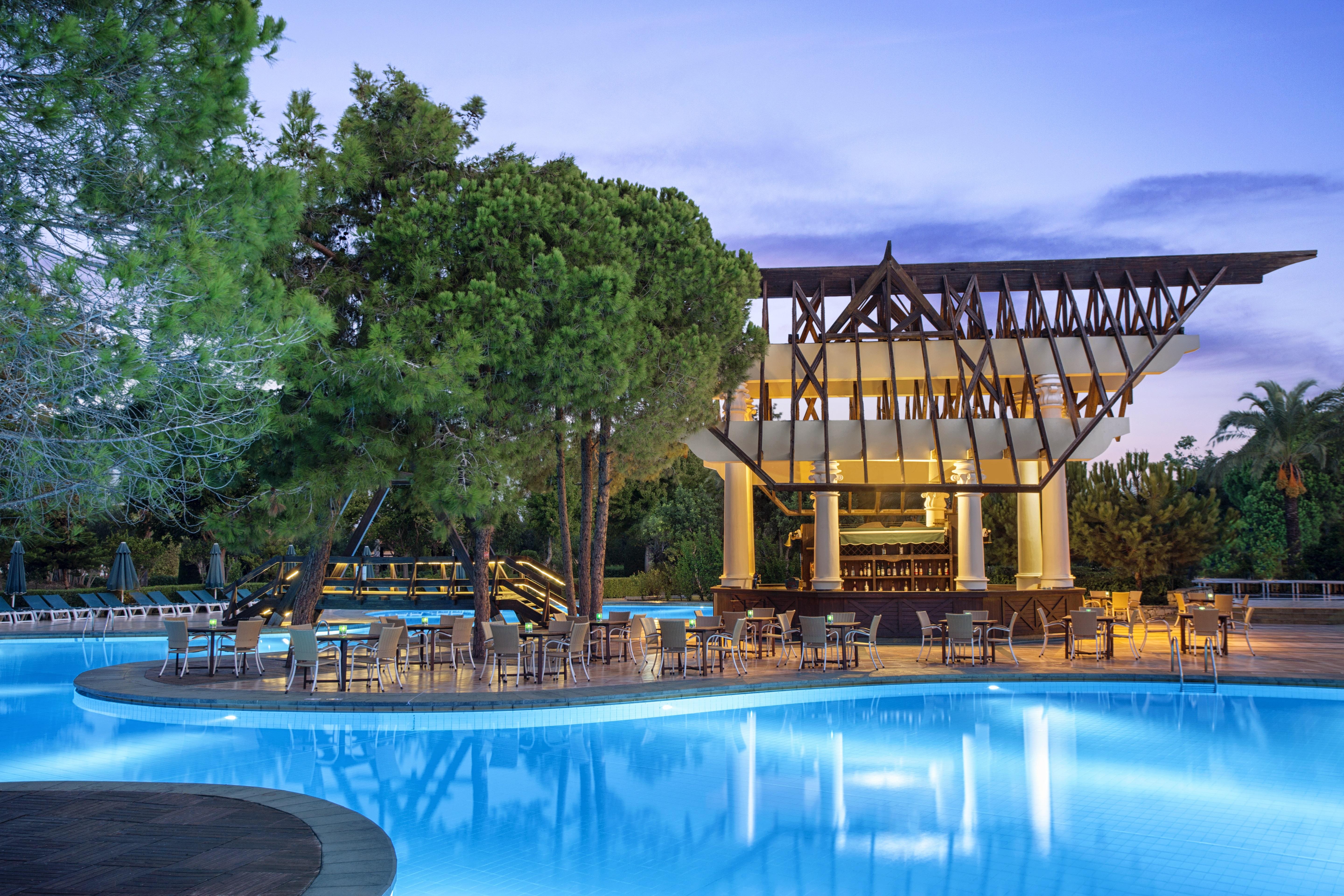 Ic Hotels Green Palace - Kids Concept Antalya Exteriér fotografie The pool at the hotel