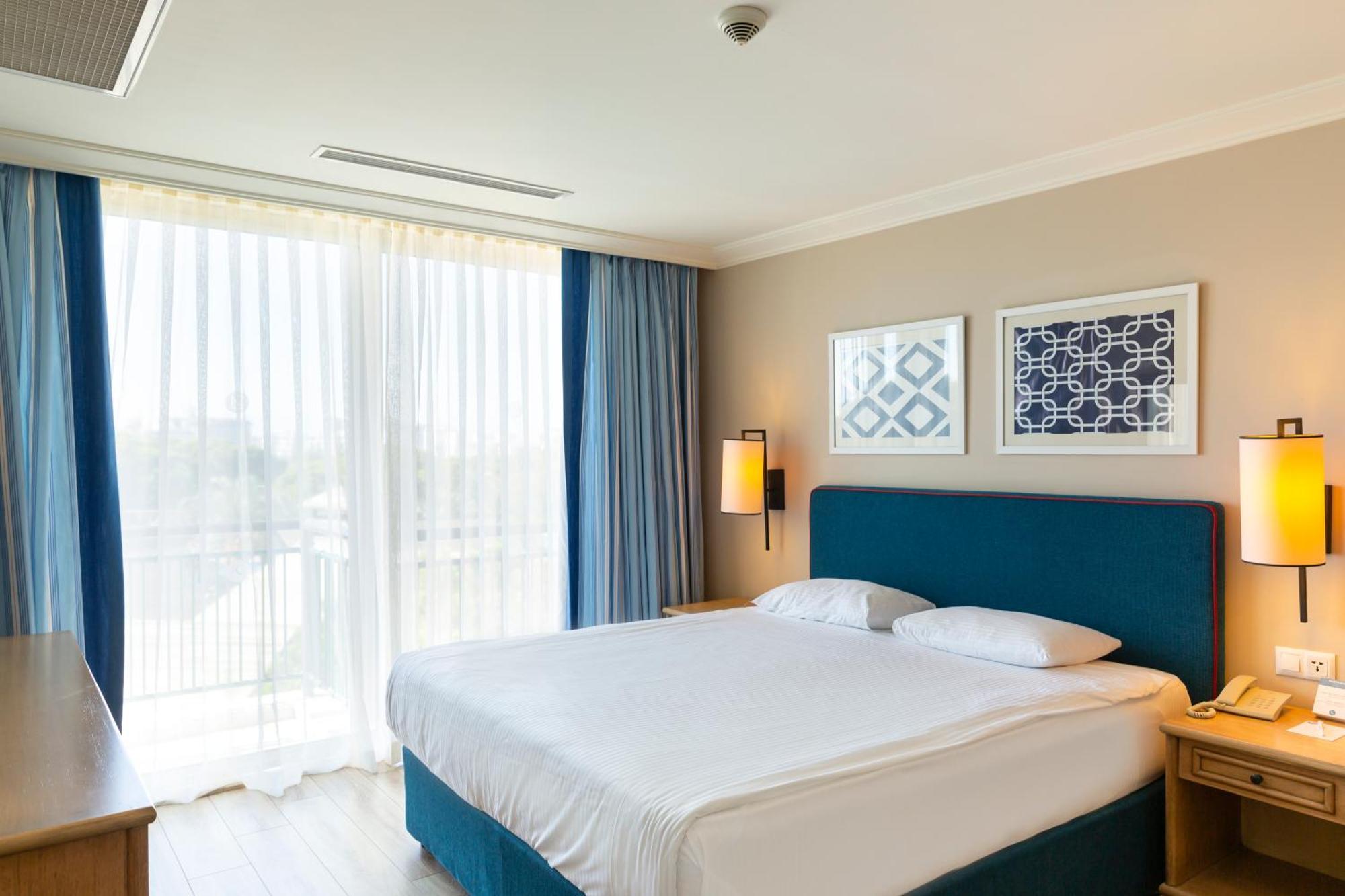 Ic Hotels Green Palace - Kids Concept Antalya Pokoj fotografie A bedroom at the hotel